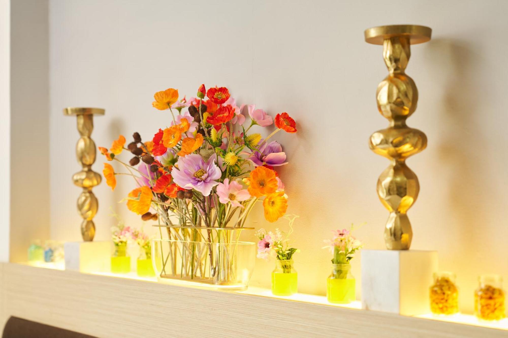 Shine Aparthotels Sukhumvit Thonglor 방콕 객실 사진